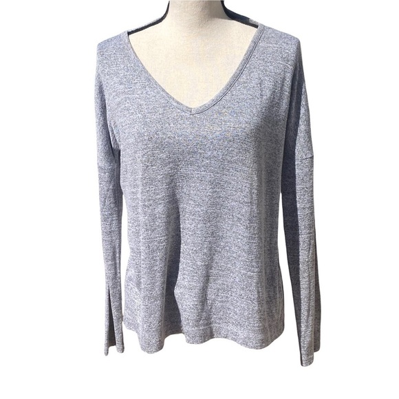 Rag & Bone  gray v neck sweater size M - Picture 1 of 7